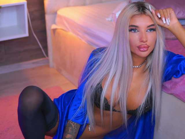 JuicyJessye live cam on BongaCams