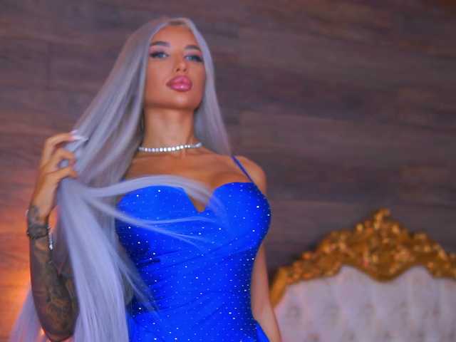 JuicyJessye live cam on BongaCams