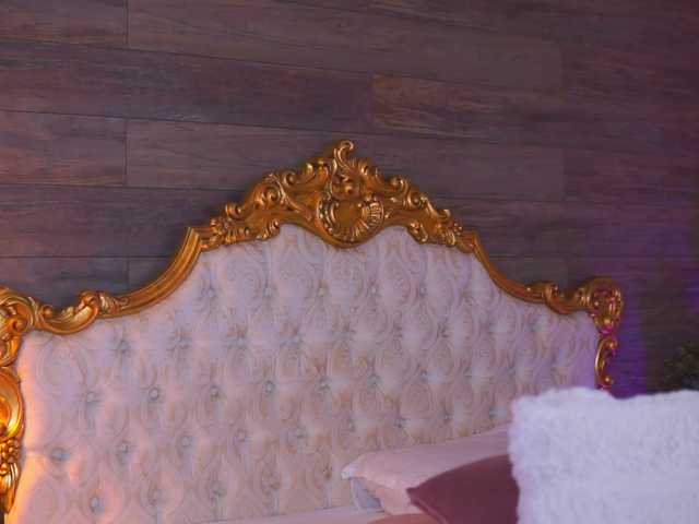 JuicyJessye live cam on BongaCams