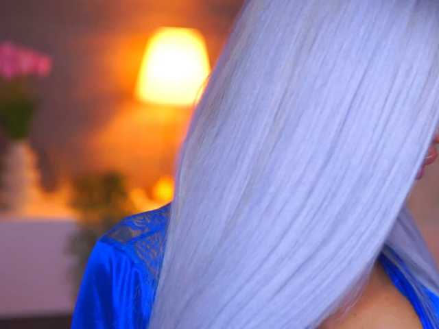 JuicyJessye live cam on BongaCams