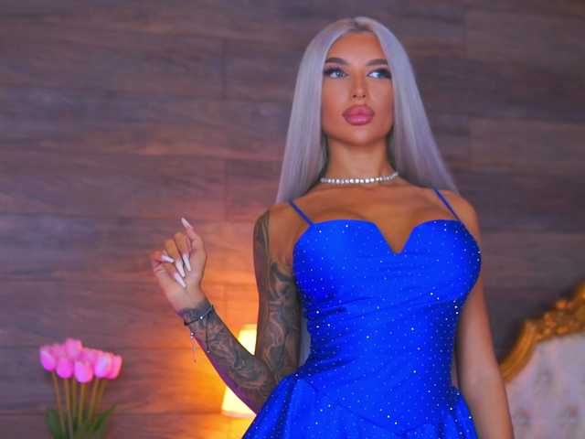 JuicyJessye live cam on BongaCams