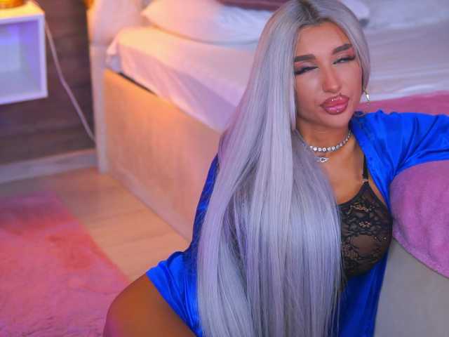 JuicyJessye live cam on BongaCams