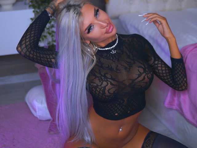JuicyJessye live cam on BongaCams