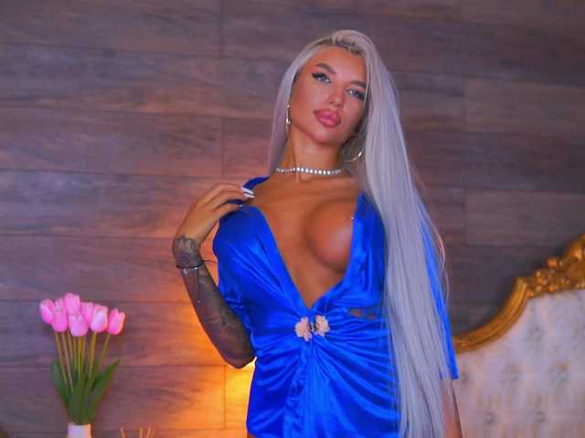 JuicyJessye live cam on BongaCams
