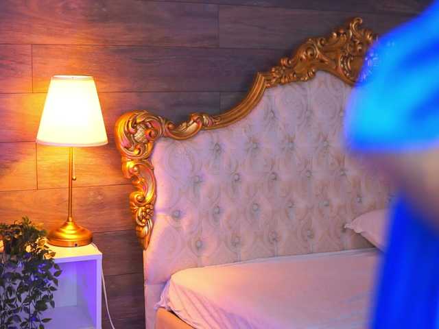 JuicyJessye live cam on BongaCams