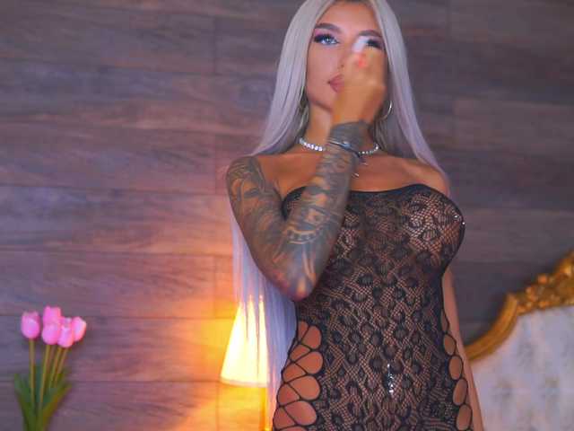 JuicyJessye live cam on BongaCams