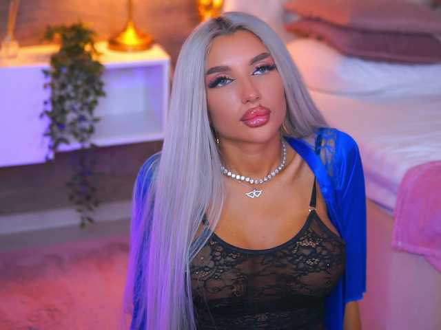 JuicyJessye live cam on BongaCams