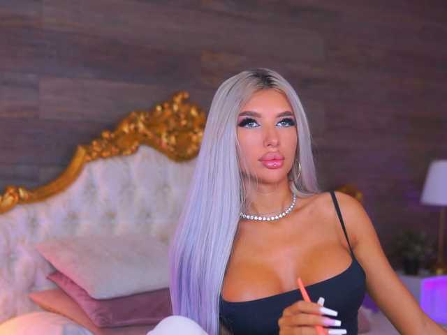 JuicyJessye live cam on BongaCams