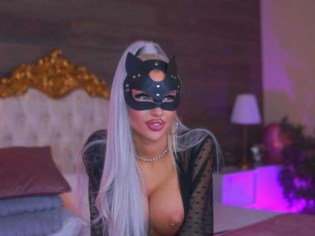  JuicyJessye chat room