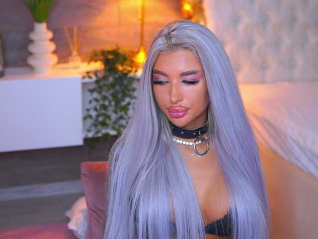 JuicyJessye live cam on BongaCams