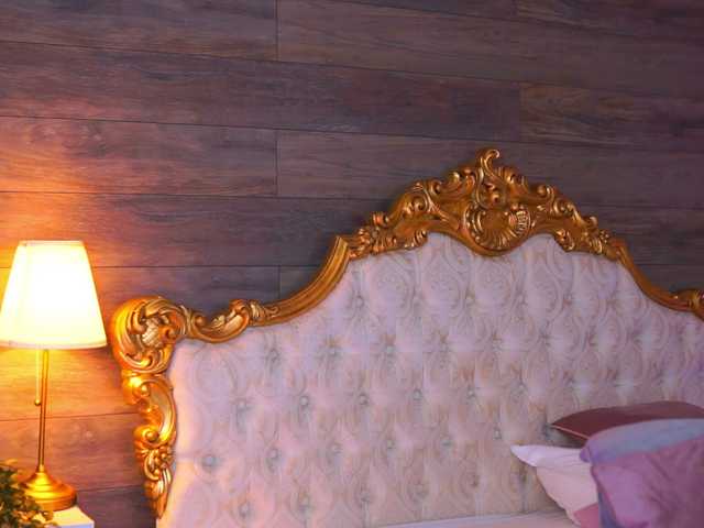 JuicyJessye live cam on BongaCams