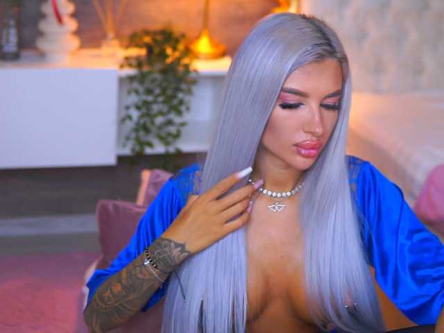 JuicyJessye live cam on BongaCams