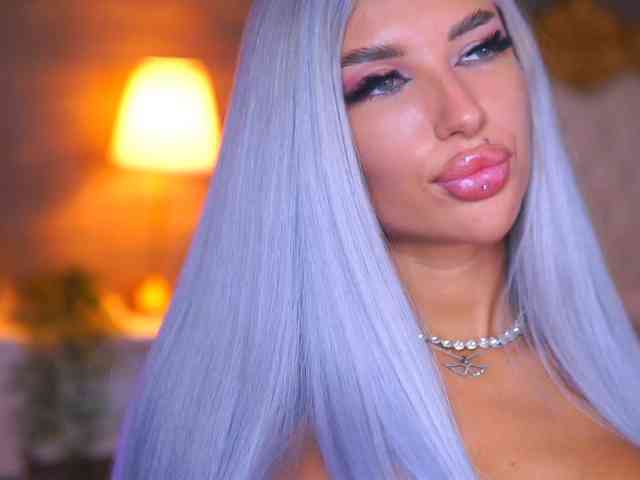 JuicyJessye JuicyJessye