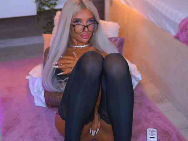 JuicyJessye JuicyJessye