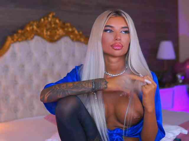 JuicyJessye Sex Cam Show