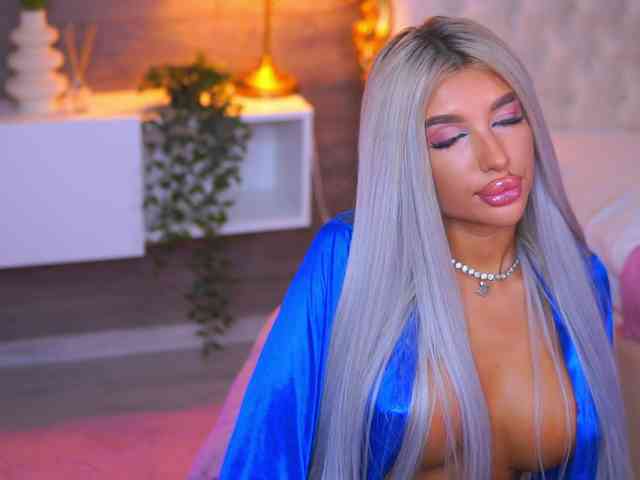 JuicyJessye webcam
