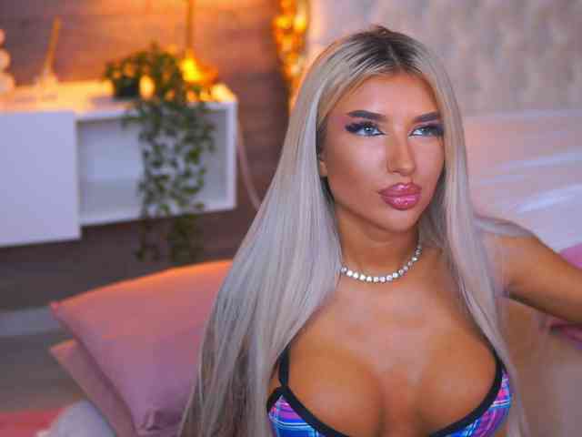 JuicyJessye Sex Cam Show