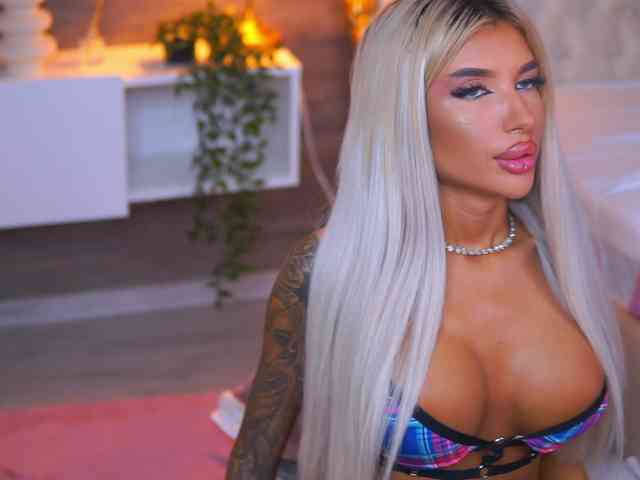 JuicyJessye Sex Cam Show