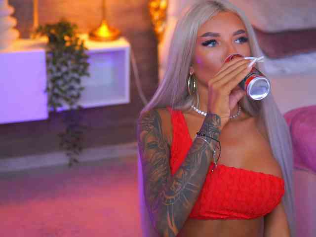 JuicyJessye JuicyJessye