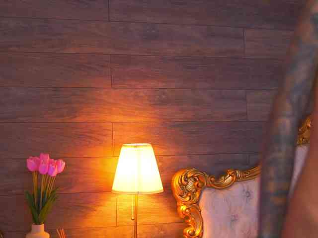 JuicyJessye Sex Cam Show