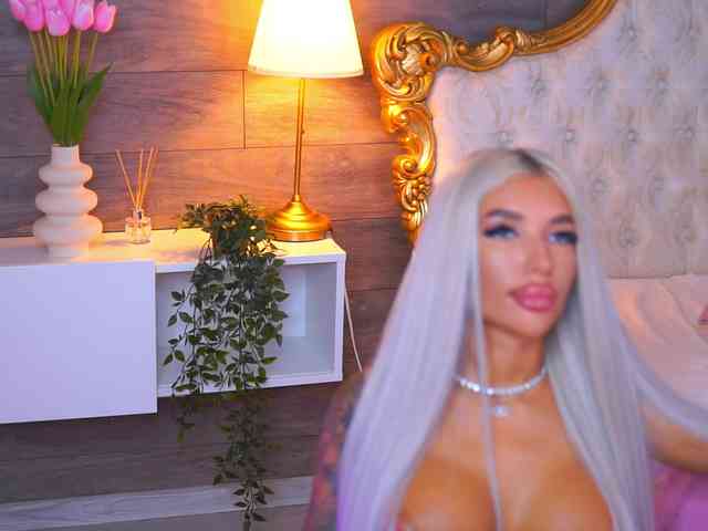 JuicyJessye JuicyJessye