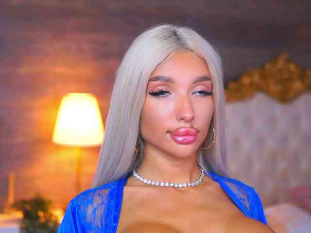 JuicyJessye JuicyJessye