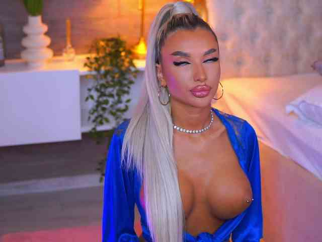 JuicyJessye Sex Cam Show