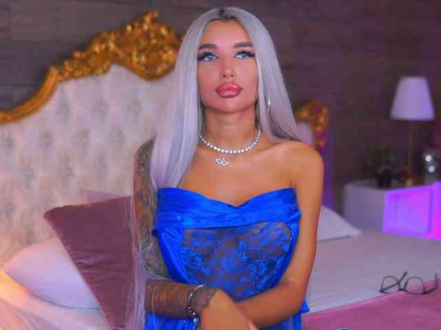 JuicyJessye webcam