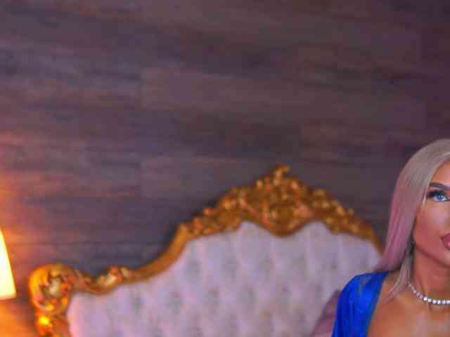 JuicyJessye webcam