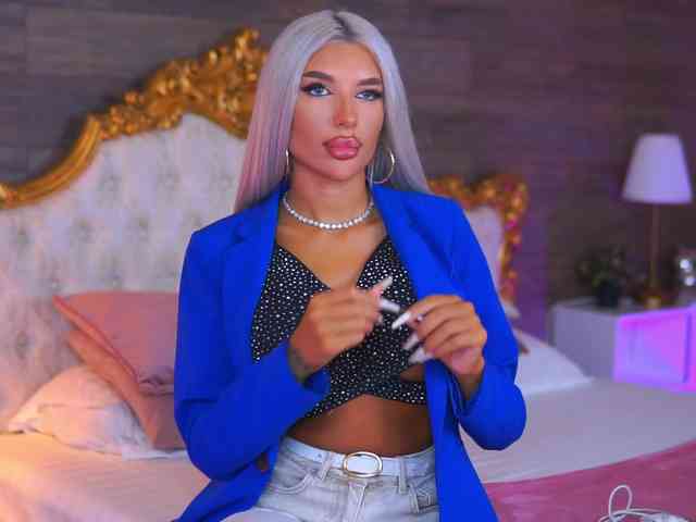 JuicyJessye webcam