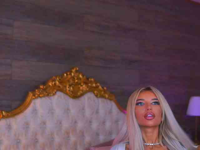 JuicyJessye Sex Cam Show