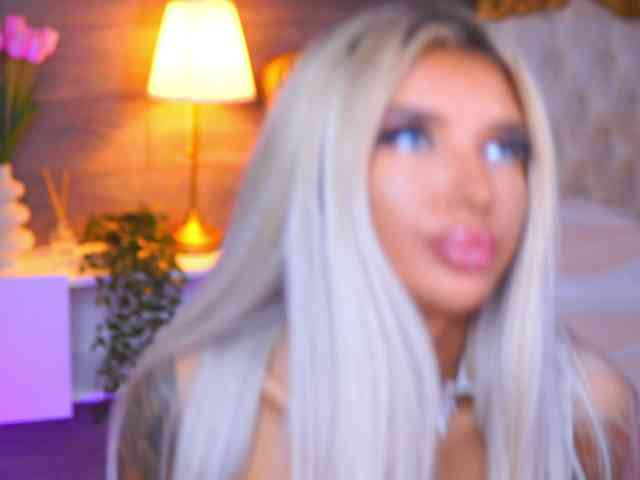 JuicyJessye Sex Cam Show