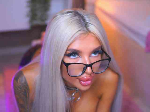 JuicyJessye JuicyJessye