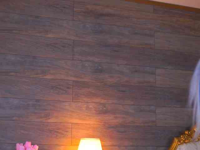 JuicyJessye webcam