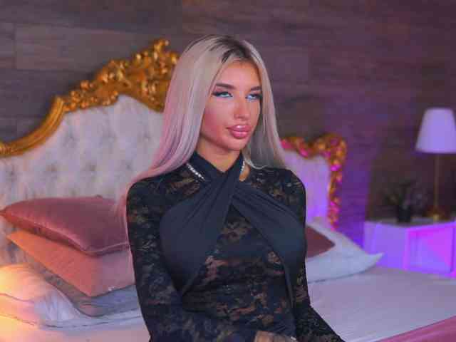 JuicyJessye Sex Cam Show