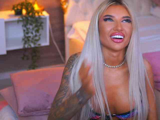 JuicyJessye Sex Cam Show