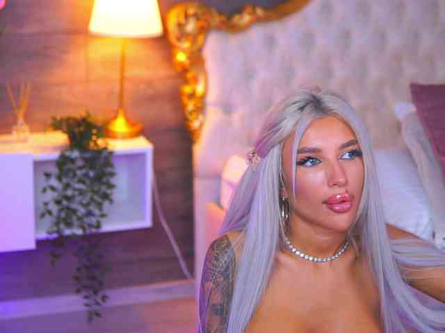 JuicyJessye JuicyJessye