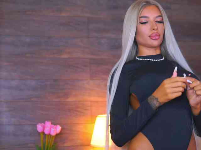 JuicyJessye Sex Cam Show