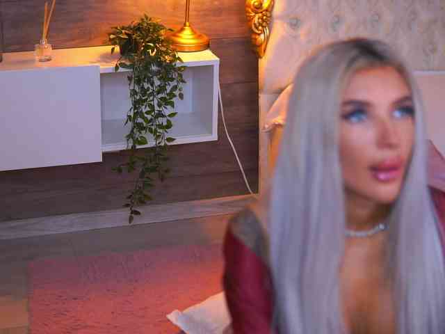 JuicyJessye JuicyJessye