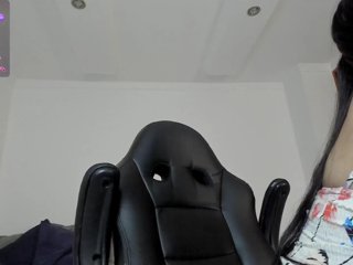 Min-Yuna Porn Show
