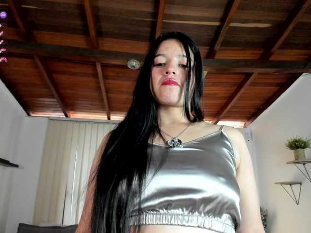 Min-Yuna live cam on BongaCams