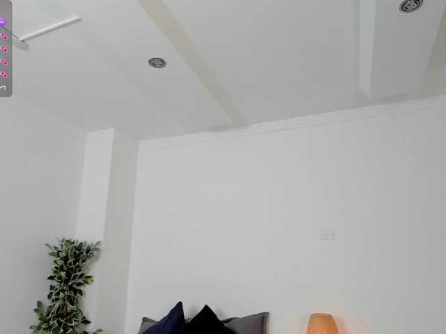 Min-Yuna live cam on BongaCams