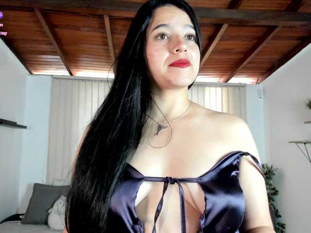 Min-Yuna live cam on BongaCams