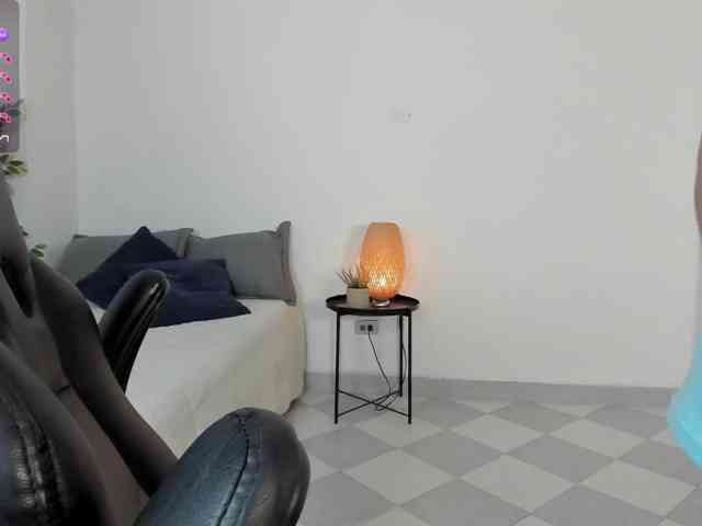 Min-Yuna