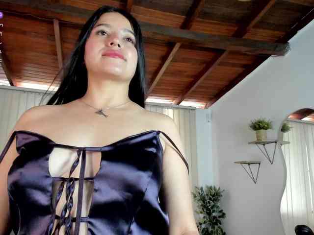 Min-Yuna Live Webcam on BongaCams