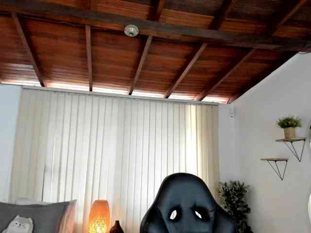 Min-Yuna webcam