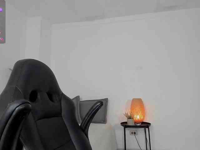 Min-Yuna webcam