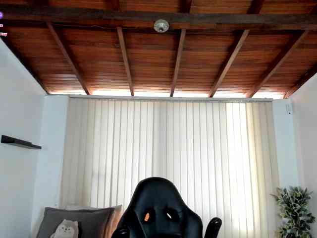Min-Yuna webcam