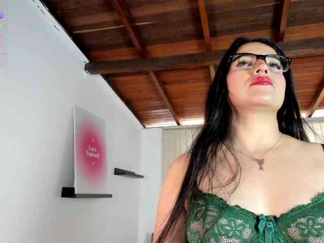 Min-Yuna webcam