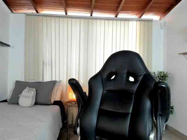 Min-Yuna webcam